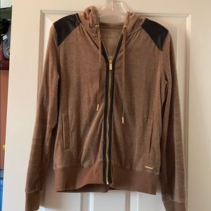 Cute Calvin Klein tan hoodie.